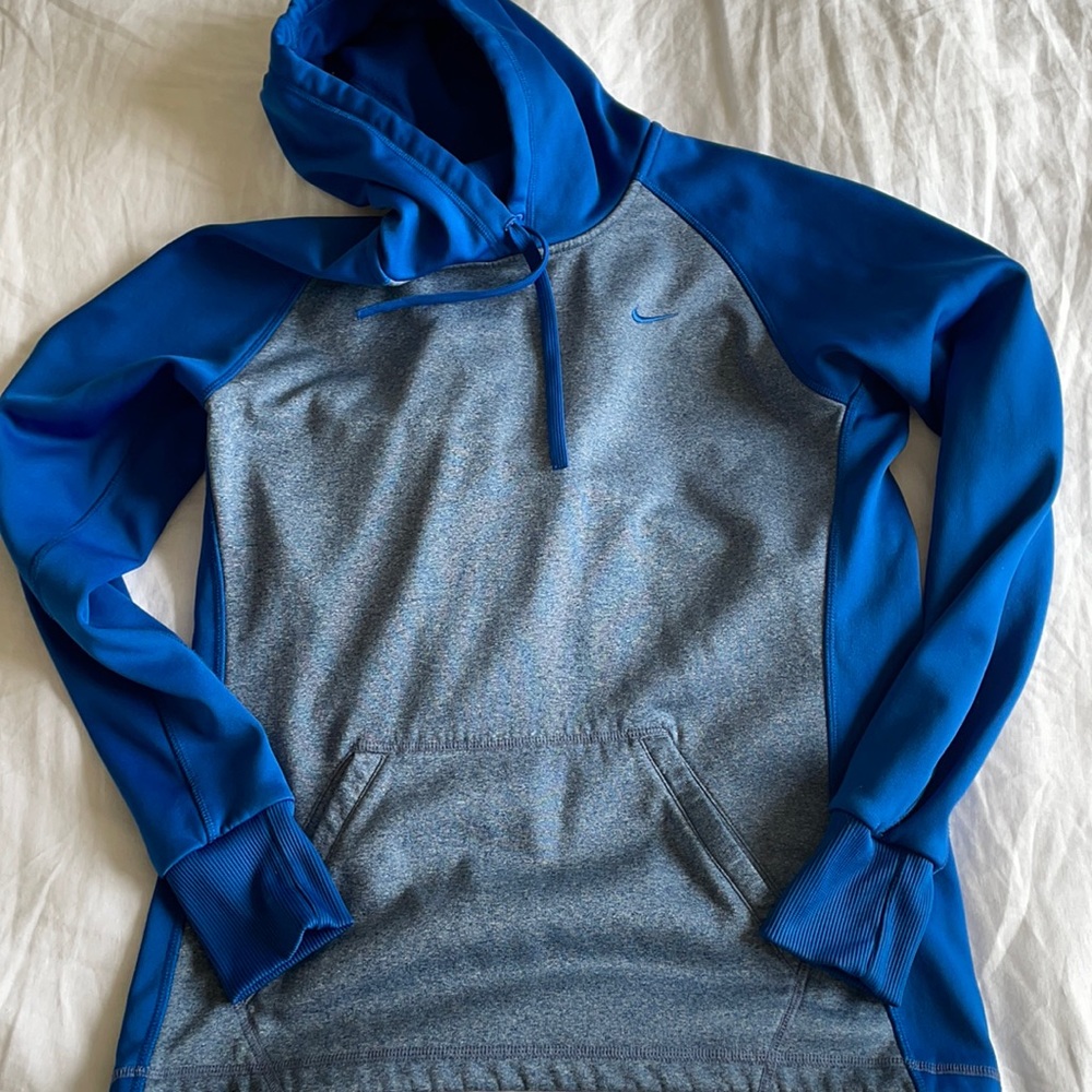 NIKE BOYS HOODIE